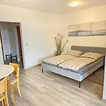 Frauenpreiss-309 *