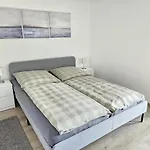 Frauenpreiss-309 아파트 *